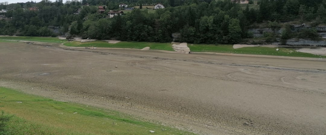 Le Doubs, rivière frontalière France/Suisse - Juillet 2022